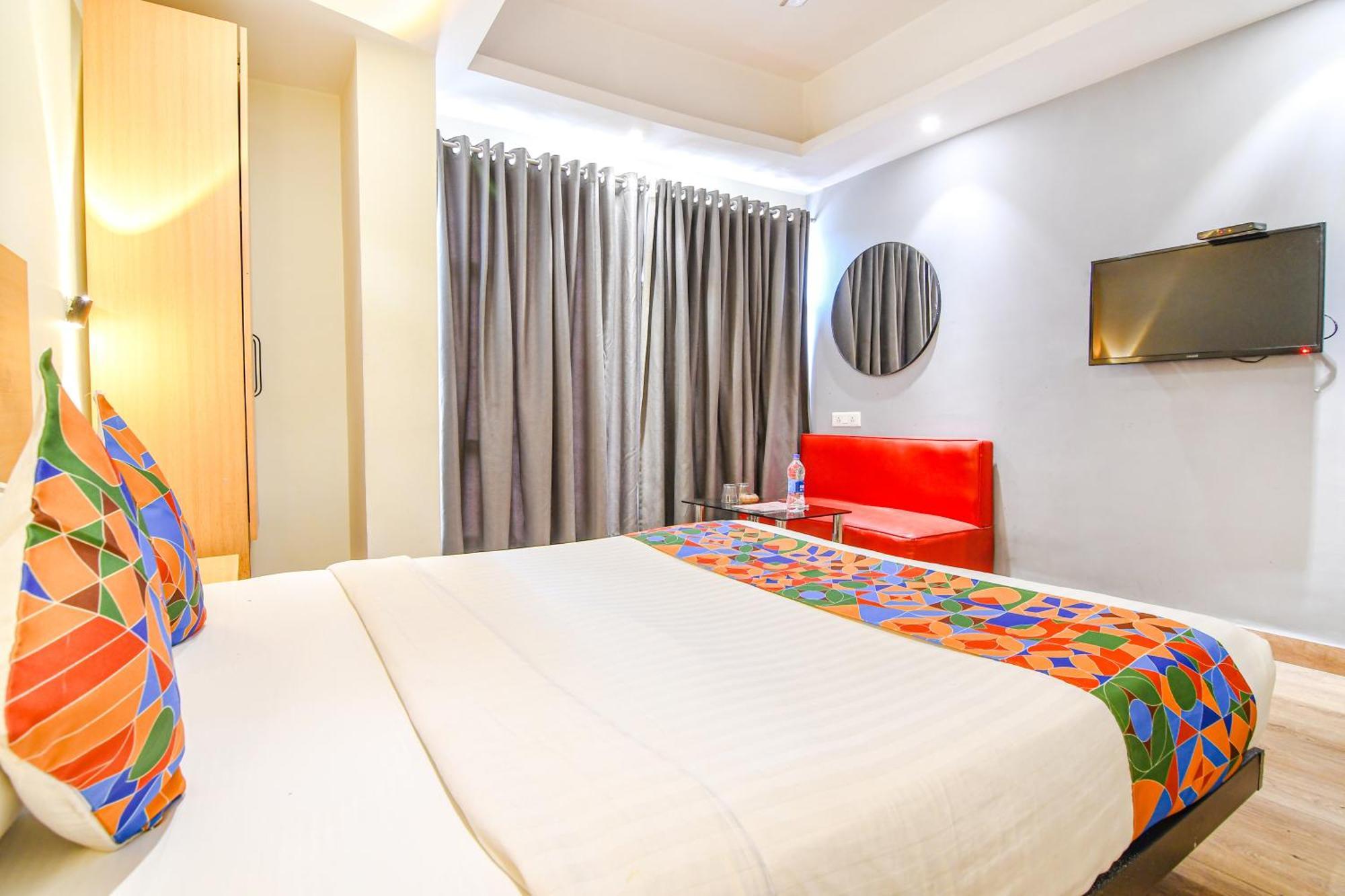 Отель Super Townhouse Suncitel Near Kolkata Airport Dam Dam Экстерьер фото