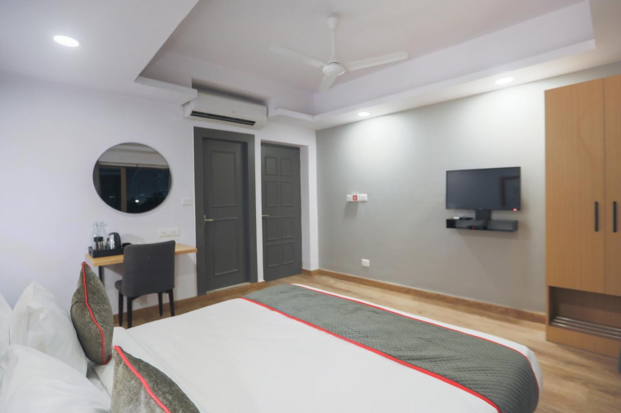 Отель Super Townhouse Suncitel Near Kolkata Airport Dam Dam Экстерьер фото