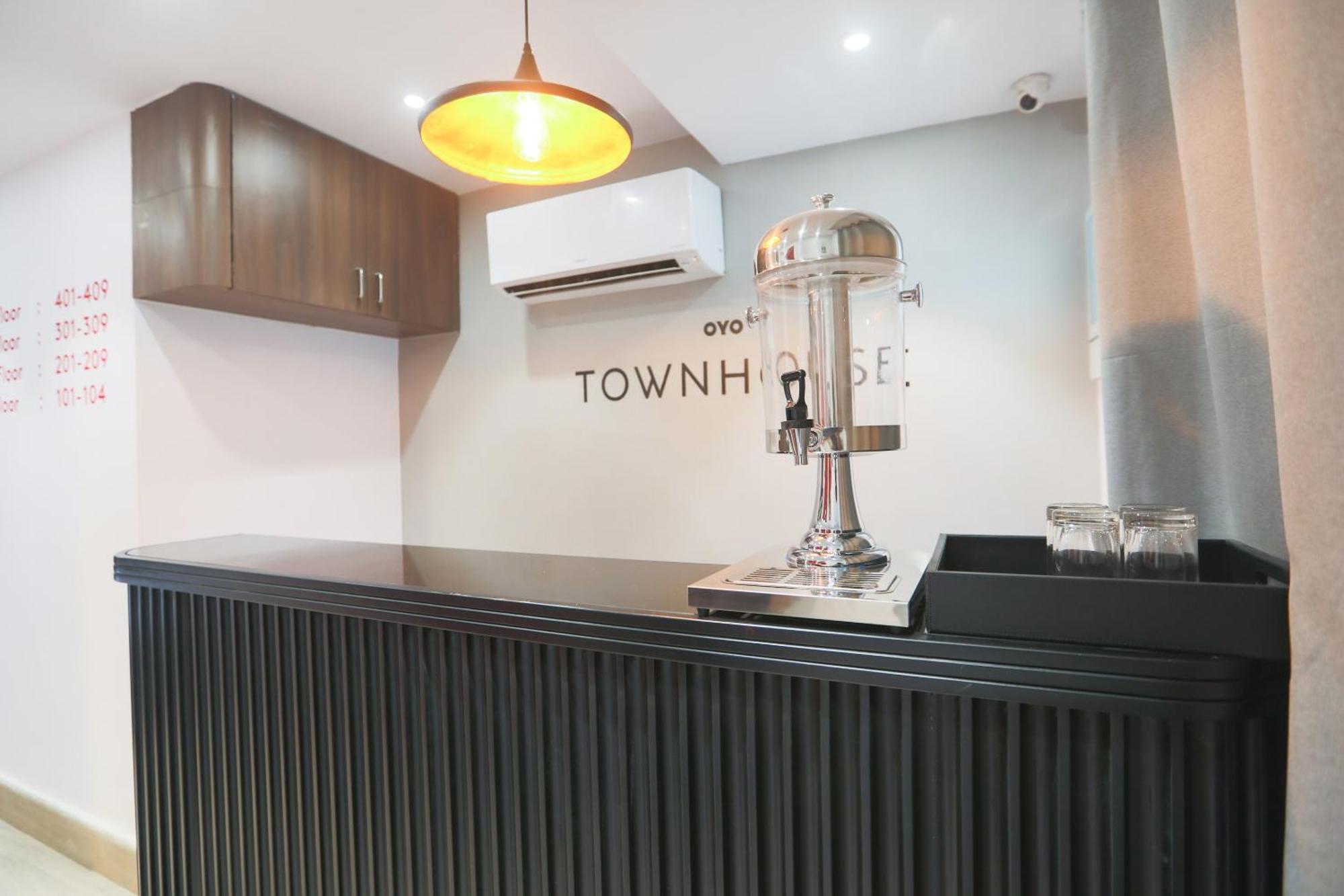 Отель Super Townhouse Suncitel Near Kolkata Airport Dam Dam Экстерьер фото